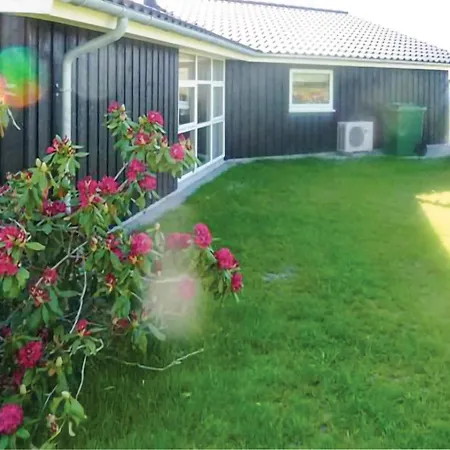 Σπίτι διακοπών 3 Bedroom Amazing In