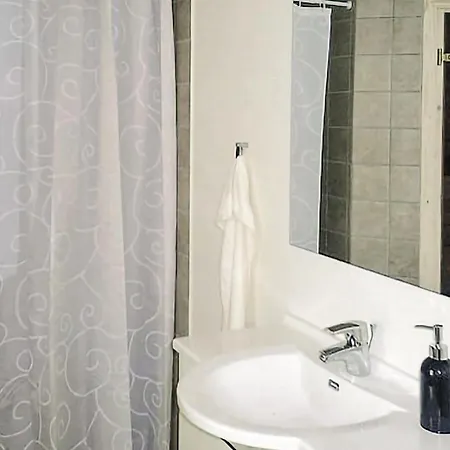 3 Bedroom Amazing In Fjerritslev